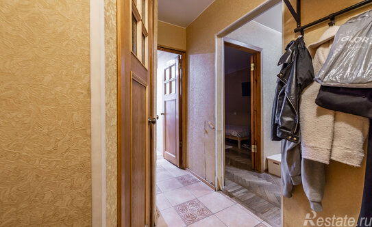 Продажа 3-комн квартиры на вторичном рынке Ломаная улица,  д. 6