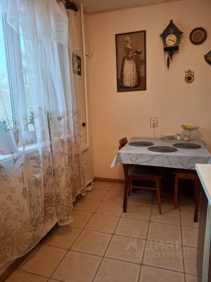 Продажа 3-комн квартиры на вторичном рынке Будапештская улица, 108/24