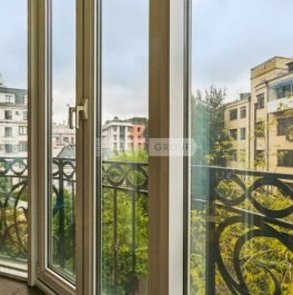 Продажа 3-комн квартиры на вторичном рынке Зачатьевский 1-й пер,  д. 6,  к. 1