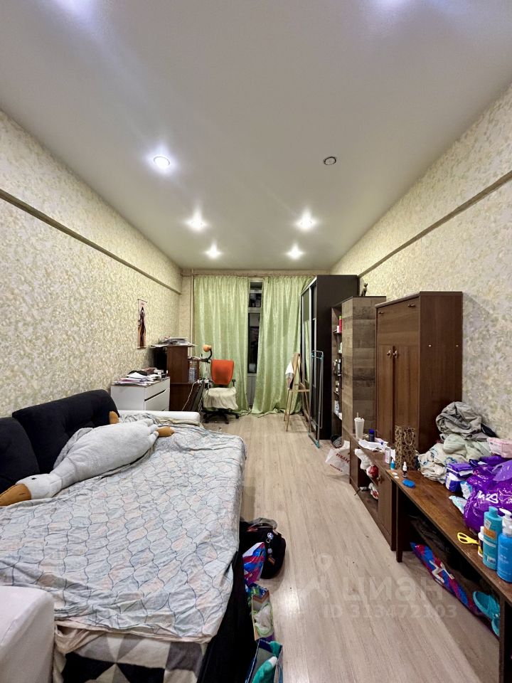 Продажа 3-комн квартиры на вторичном рынке улица Металлургов, 23/13