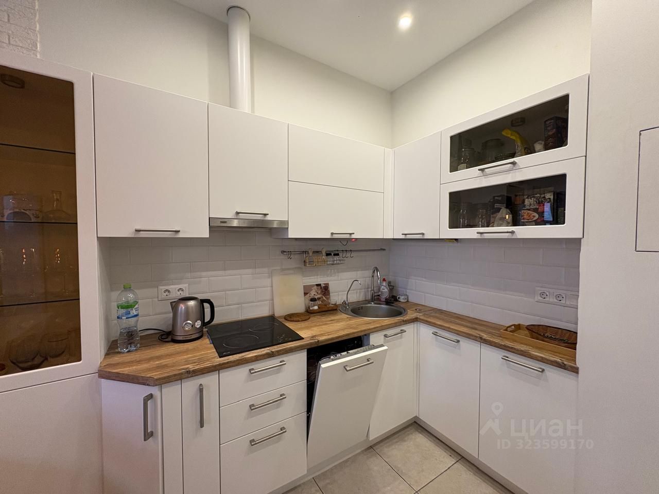 Аренда 2-комн квартиры на вторичном рынке Березовая аллея, 17к2