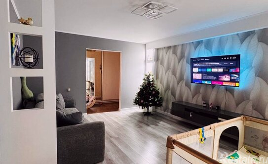 Продажа 2-комн квартиры на вторичном рынке улица Кустодиева,  д. 17