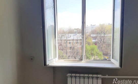 Продажа 3-комн квартиры на вторичном рынке 60-летия Октября пр-кт,  д. 16,  к. 1