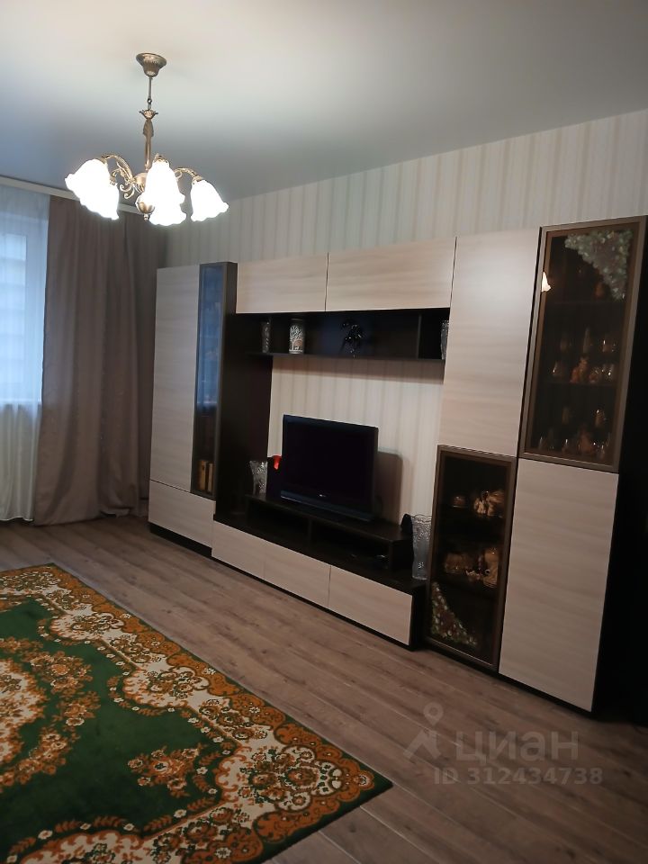 Продажа 3-комн квартиры на вторичном рынке Балашиха, улица Демин луг, 6/5