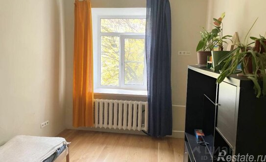 Продажа 3-комн квартиры на вторичном рынке Средний пр-кт