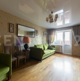 Продажа 3-комн квартиры на вторичном рынке Ветеранов пр-кт,  д. 114,  к. 1