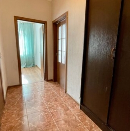 Продажа 1-комн квартиры на вторичном рынке Зенино, Озёрная улица,  д. 3