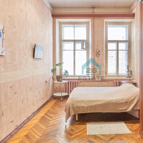 3-комн квартира улица Союза печатников, 17