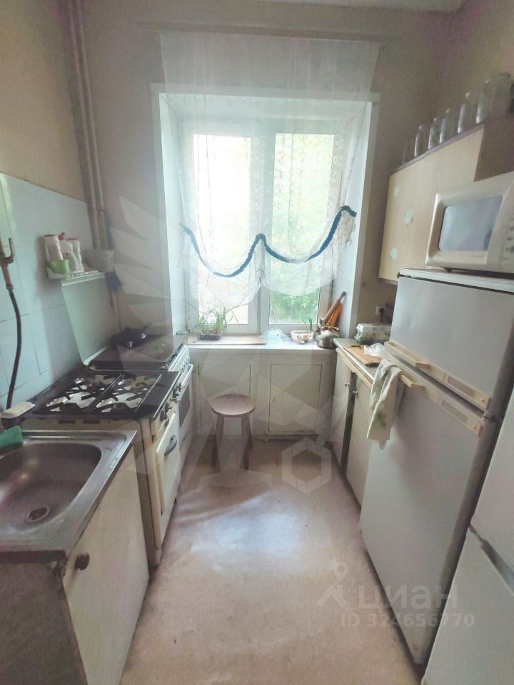 Продажа 4-комн квартиры на вторичном рынке Новослободская улица, 62К19