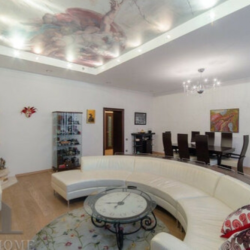 5-комн квартира Каменноостровский пр-кт,  д. 54/31