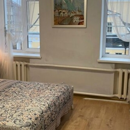 Продажа 3-комн квартиры на вторичном рынке улица Белинского,  д. 6