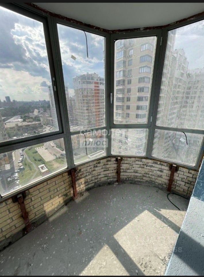 Продажа 4-комн квартиры на вторичном рынке улица Мельникова, 3к7