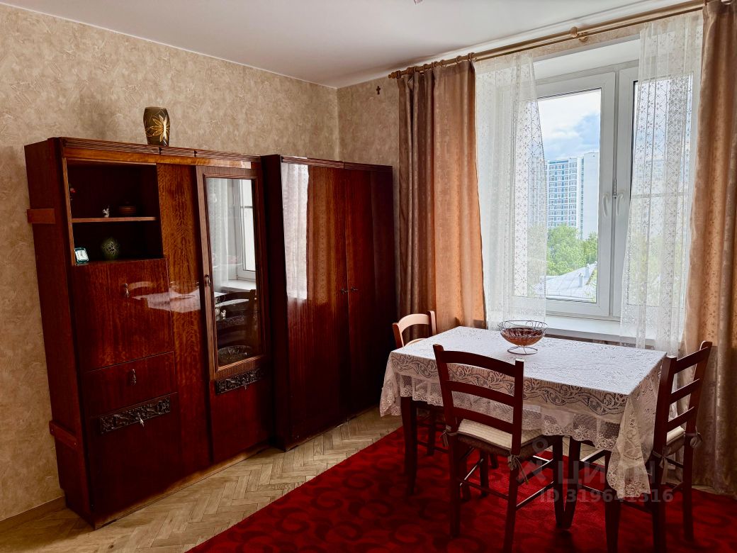 Аренда 2-комн квартиры на вторичном рынке Молодогвардейская улица, 26к1