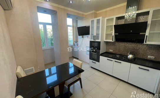 Продажа 3-комн квартиры на вторичном рынке Смоленский б-р,  д. 22/14