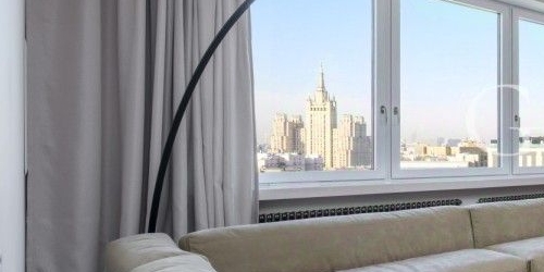 2-комн квартира улица Спиридоновка, 12