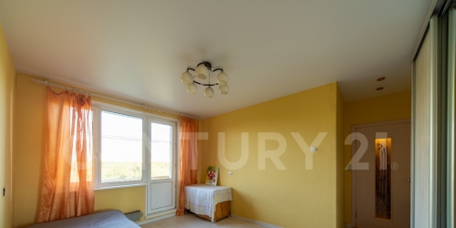 Комната Псковская ул., 12, к 2