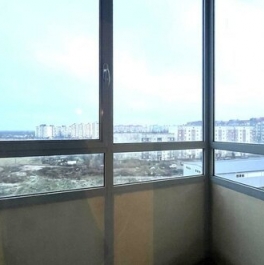 Продажа 1-комн квартиры на вторичном рынке Янино-2, Рябиновая улица,  д. 30