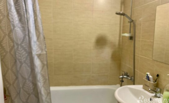 Продажа 1-комн квартиры на вторичном рынке Южное ш,  д. 53,  к. 4