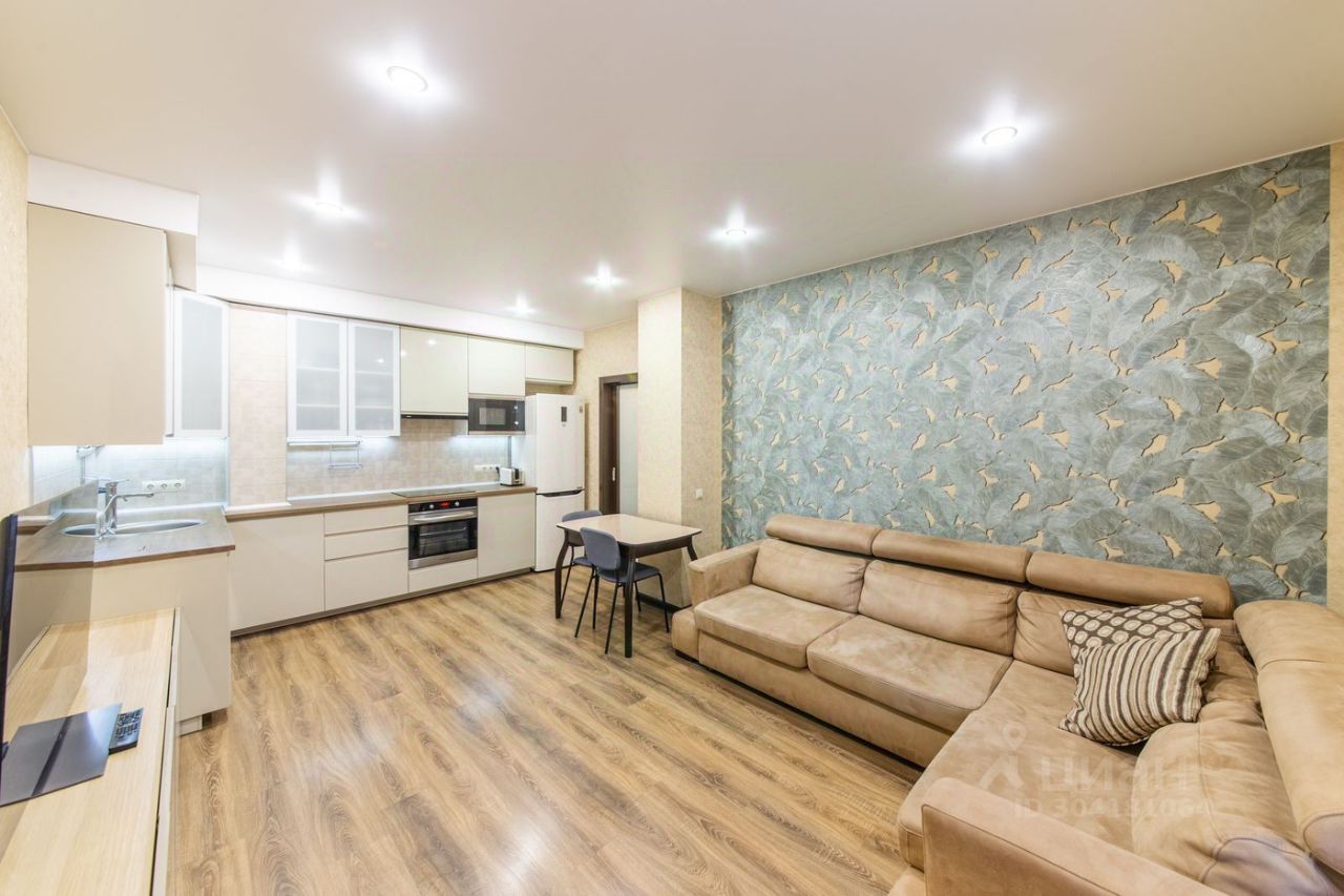 Продажа 2-комн квартиры на вторичном рынке Лиственная улица, 18к1