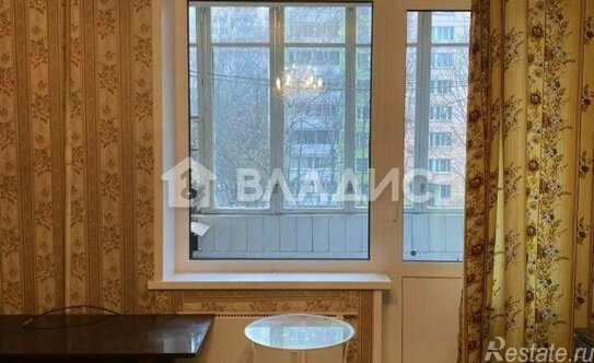 Продажа 2-комн квартиры на вторичном рынке Бирюлёвская улица