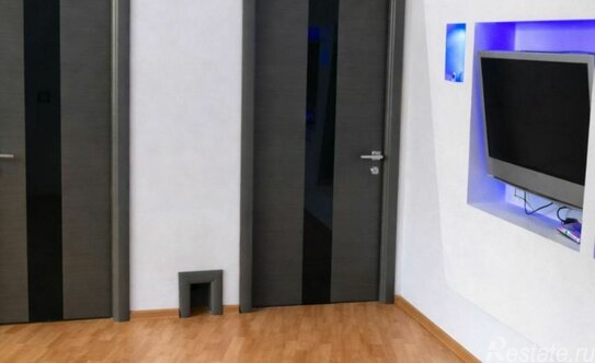 Продажа 3-комн квартиры на вторичном рынке улица Адмирала Лазарева