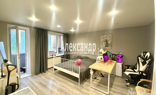 Продажа 2-комн квартиры на вторичном рынке ул Шотмана,  д. 9,  к. 1