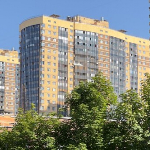 2-комн квартира улица Валерия Гаврилина,  д. 13 к1 с1