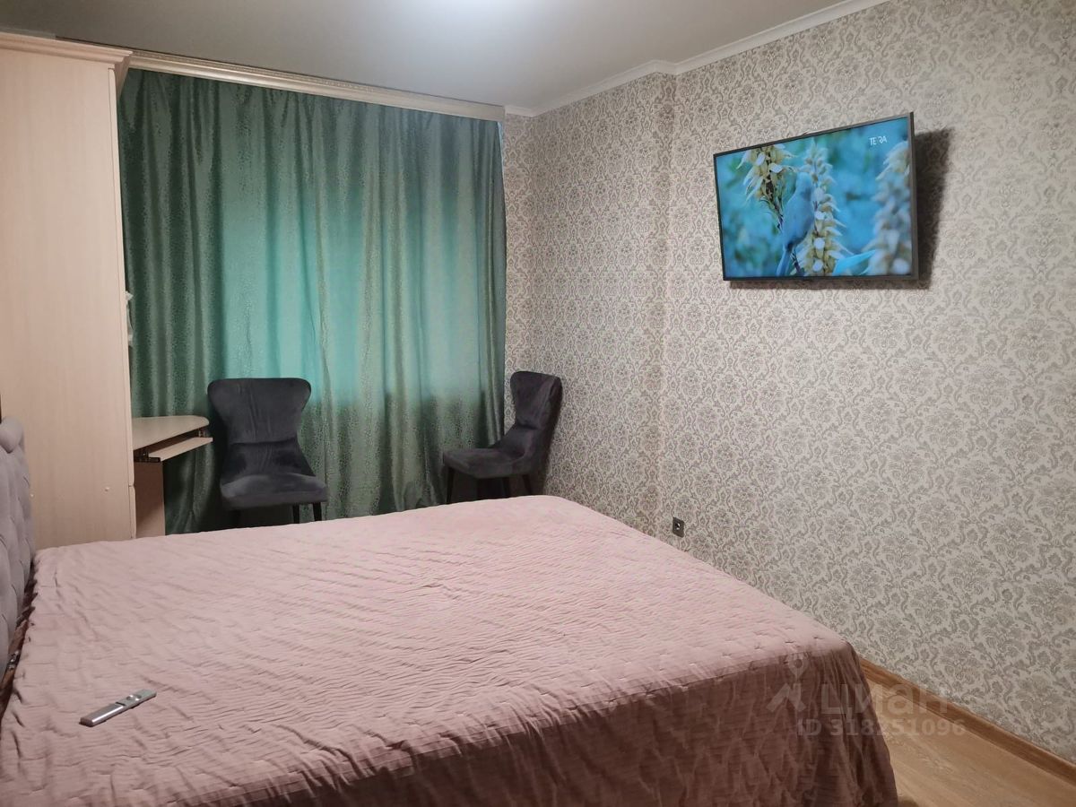 Продажа 1-комн квартиры на вторичном рынке Мурино, бульвар Петровский, 3к2