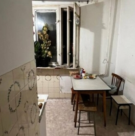 Продажа 3-комн квартиры на вторичном рынке Подвойского ул,  д. 10