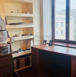Продажа 4-комн квартиры на вторичном рынке Городская улица,  д. 5