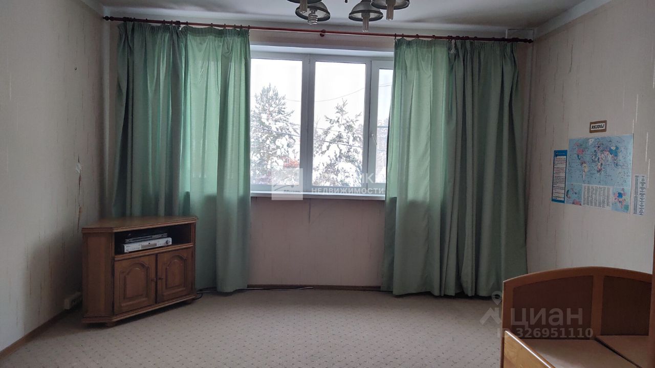 Продажа 4-комн квартиры на вторичном рынке пос. Истра, 21