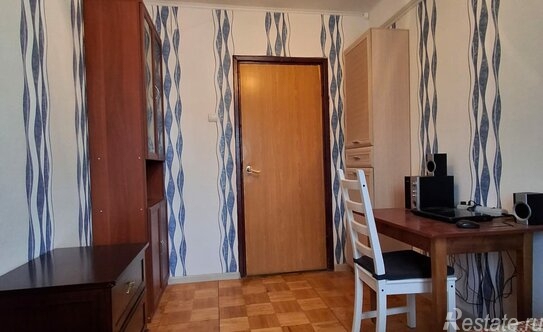 Продажа 3-комн квартиры на вторичном рынке Будапештская улица,  д. 61