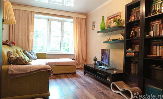 Продажа 2-комн квартиры на вторичном рынке ул Бестужевых,  д. 3А