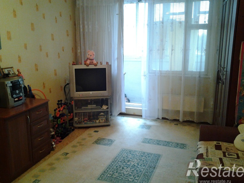 Продажа 1-комн квартиры на вторичном рынке Весенняя ул, Серпухов г ,  д. 4