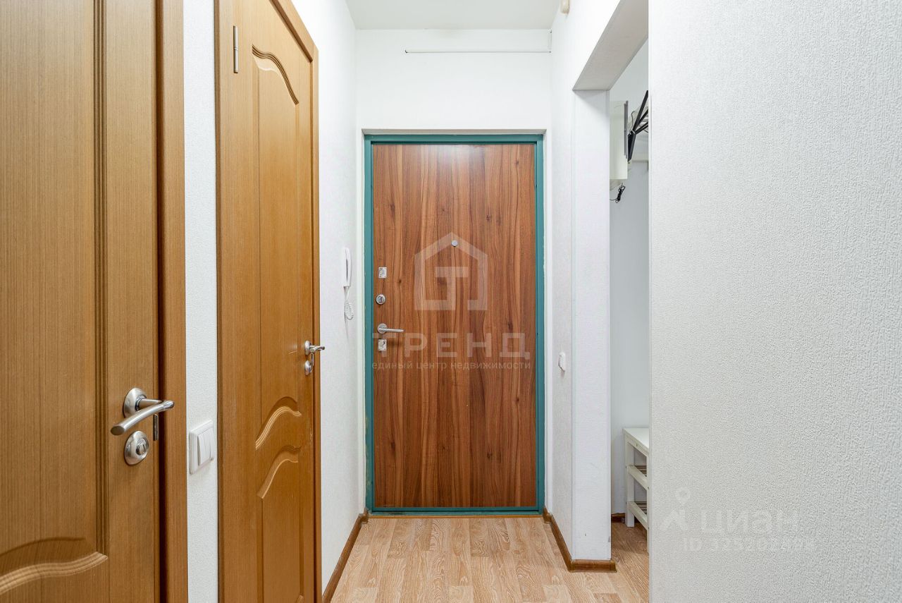 Продажа 2-комн квартиры на вторичном рынке Парашютная улица, 65