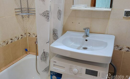 Продажа 1-комн квартиры на вторичном рынке Муринский 2-й пр-кт,  д. 10 к3