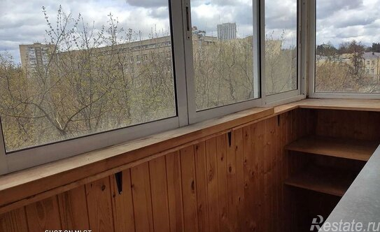 Аренда 2-комн квартиры на вторичном рынке улица Максимова,  д. 6