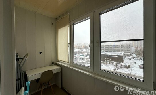 Аренда 3-комн квартиры на вторичном рынке ул Коштоянца,  д. 47,  к. 1