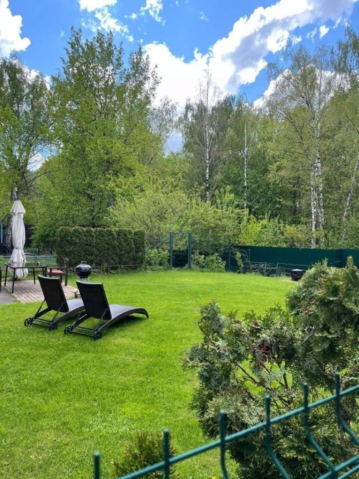 Продажа 6-комн квартиры на вторичном рынке Долгопрудный, Лихачевский проспект, 151А