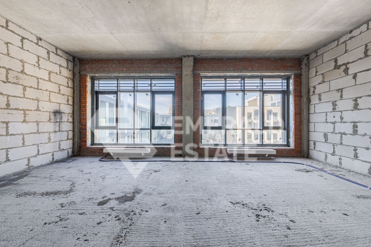 Продажа 4-комн квартиры на вторичном рынке улица 3-я Ямского Поля, 9