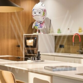 Продажа 4-комн квартиры на вторичном рынке Ленинградский пр-кт,  д. 35,  к. 2