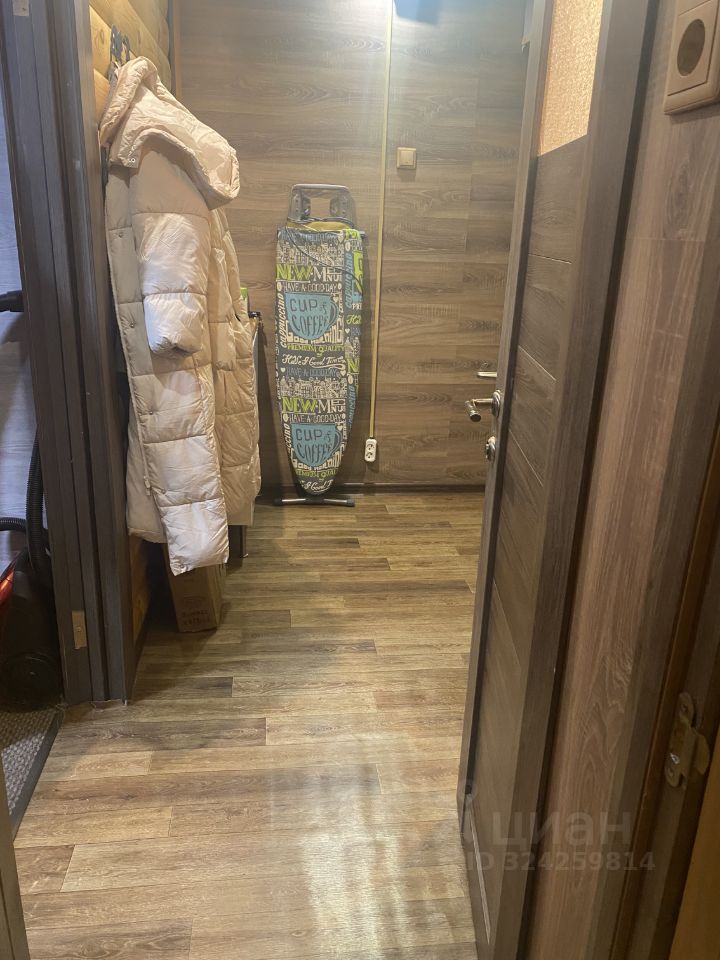 Продажа 1-комн квартиры на вторичном рынке улица Орджоникидзе, 35К2