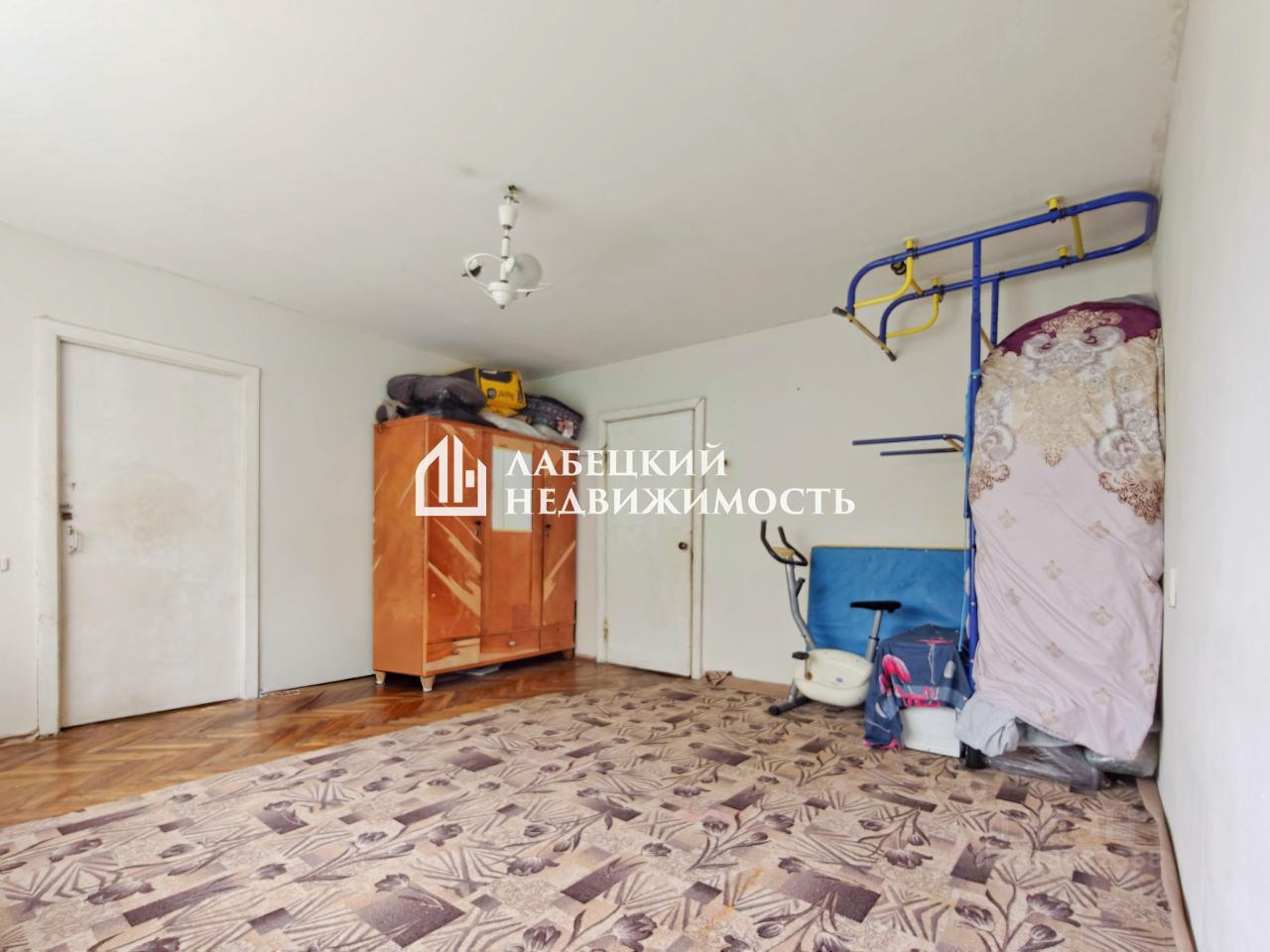 Продажа 3-комн квартиры на вторичном рынке улица Шелгунова, 35