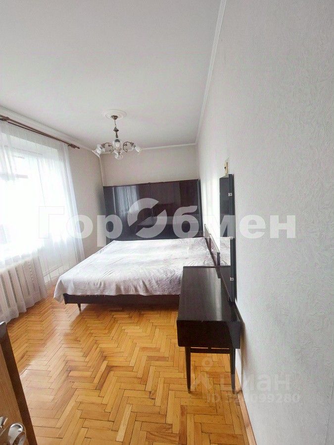 Продажа 2-комн квартиры на вторичном рынке Чусовская улица, 5