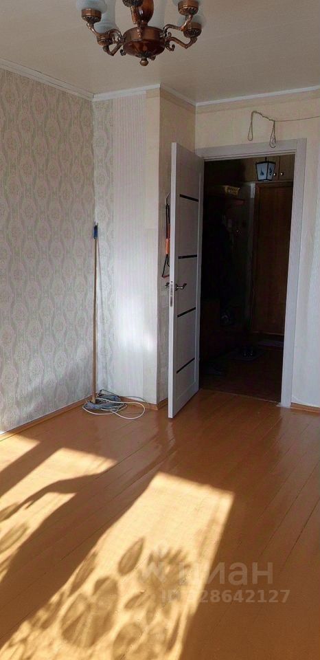 Продажа 2-комн квартиры на вторичном рынке Никольское, Западная улица, 1