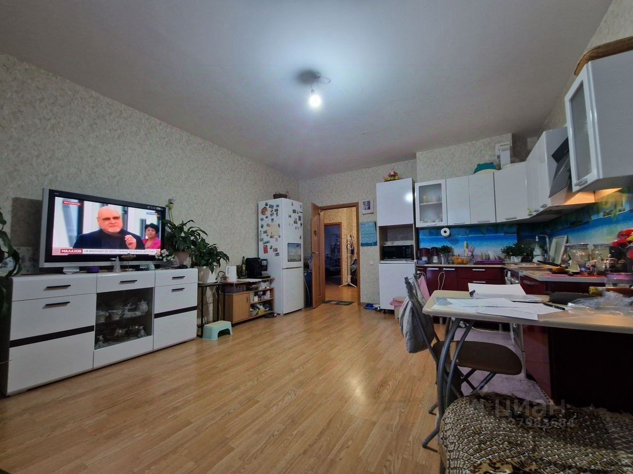Продажа 3-комн квартиры на вторичном рынке Мурино, улица Шоссе в Лаврики, 89