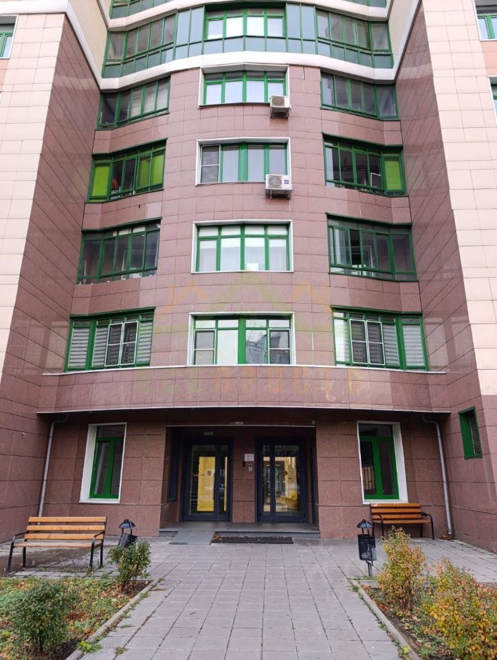 Продажа 5-комн квартиры на вторичном рынке улица Клары Цеткин, 18Бк1