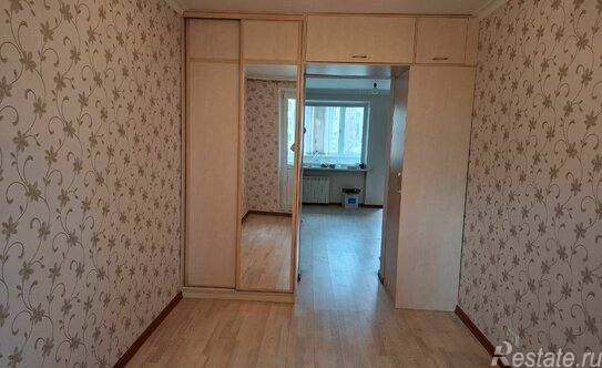 Продажа 3-комн квартиры на вторичном рынке ул Ленская,  д. 15