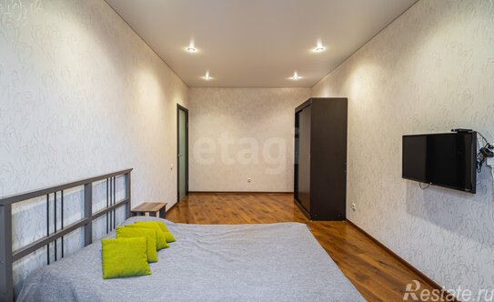 Продажа 2-комн квартиры на вторичном рынке Просвещения пр-кт,  д. 99