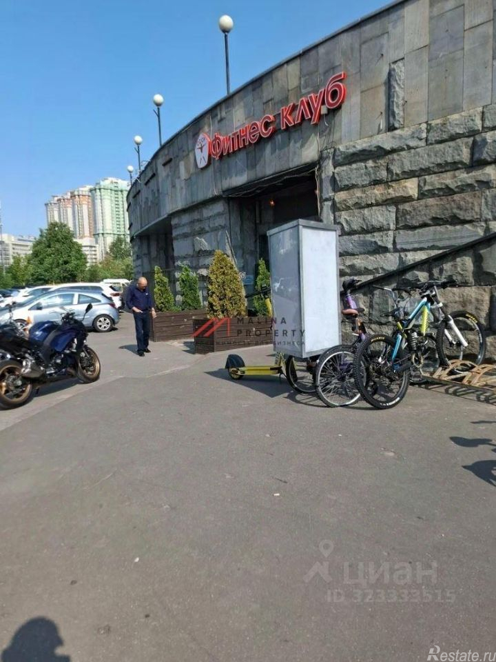 Продажа торгового помещения Ленинский пр-кт,  д. 158